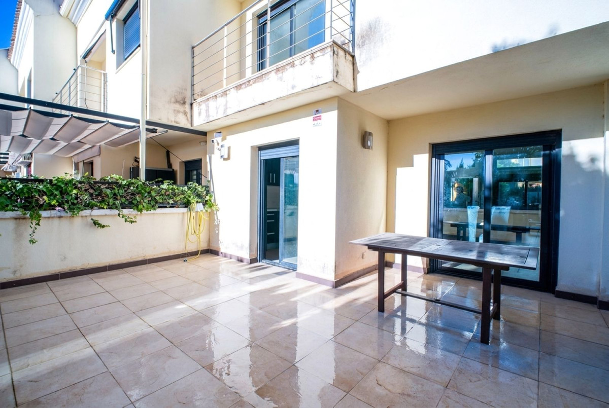 Huis te koop in Estepona | 4 slaapkamers H5452294