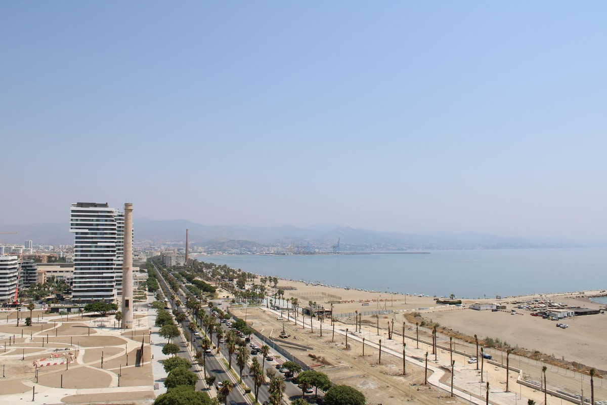 Appartement te koop in Málaga | 4 slaapkamers H5481445