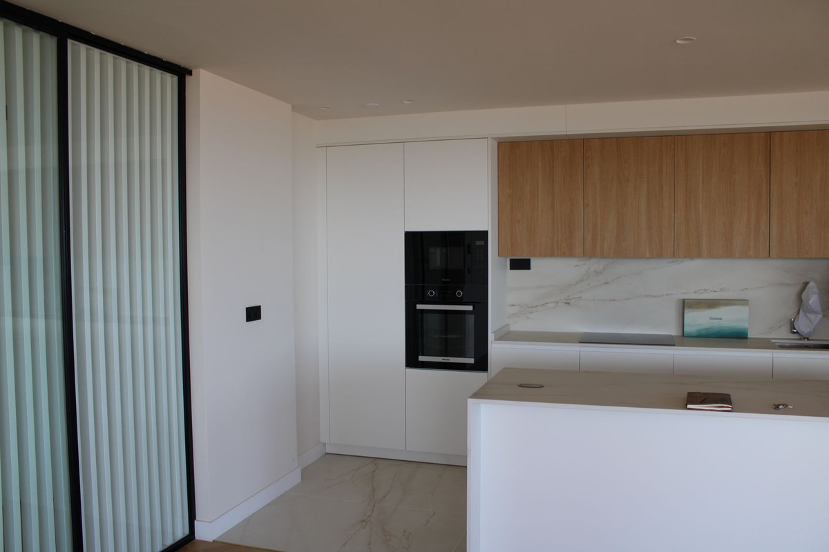 Appartement te koop in Málaga | 4 slaapkamers H5481445