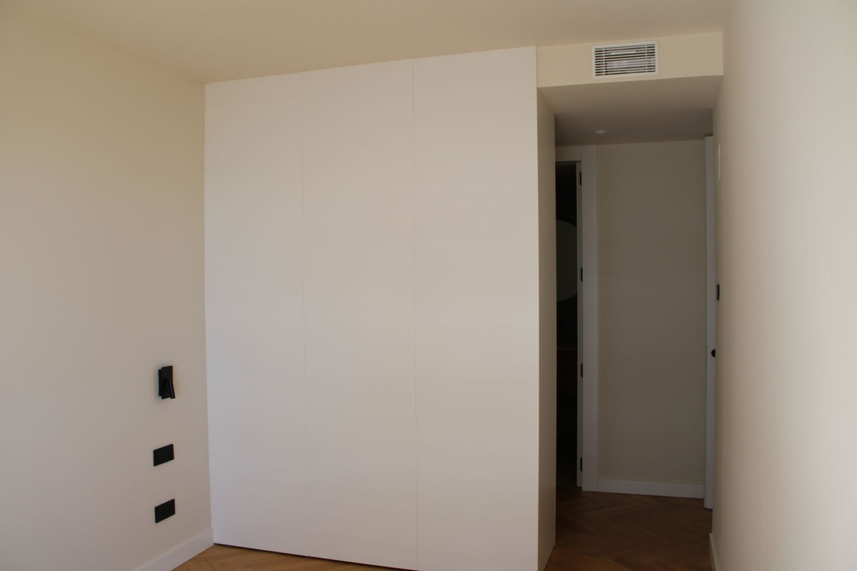 Appartement te koop in Málaga | 4 slaapkamers H5481445