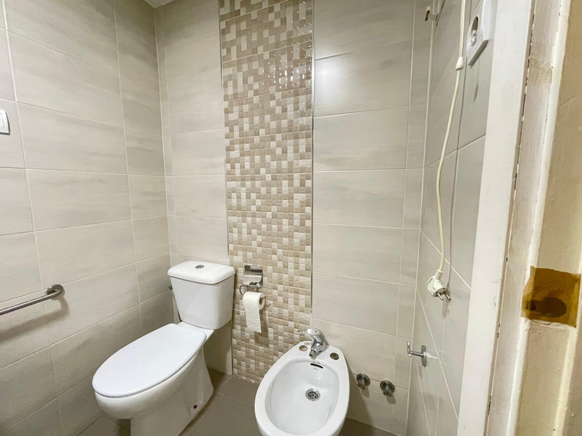 Appartement te koop in Málaga | 4 slaapkamers H5505172