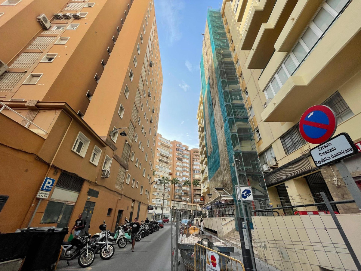 Appartement te koop in Málaga | 4 slaapkamers H5505172