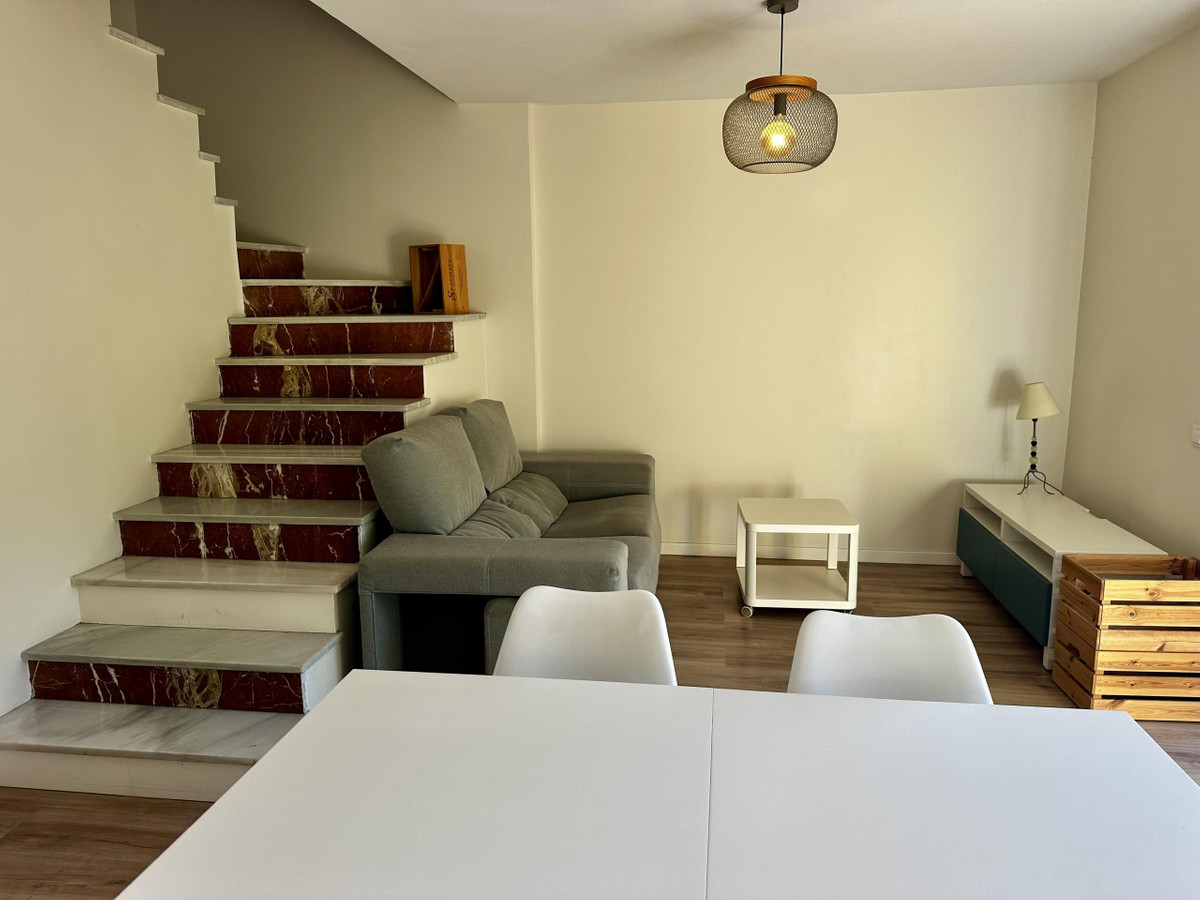Duplex te koop in Málaga | 4 slaapkamers H5516542