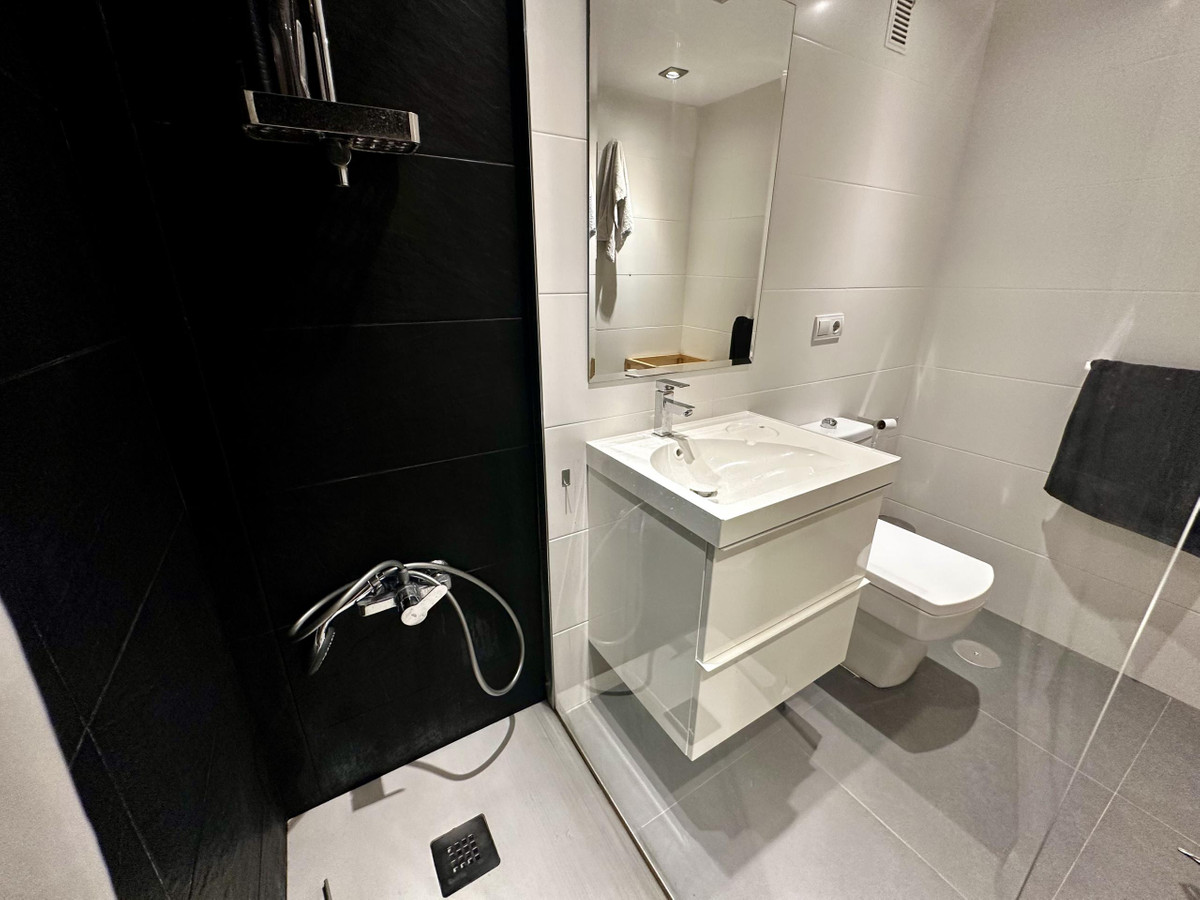 Duplex te koop in Málaga | 4 slaapkamers H5516542