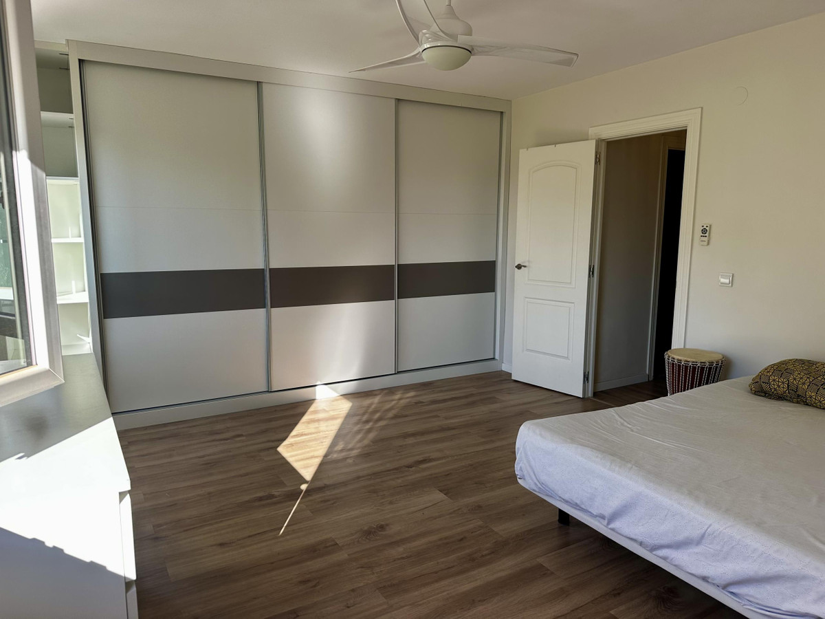 Duplex te koop in Málaga | 4 slaapkamers H5516542