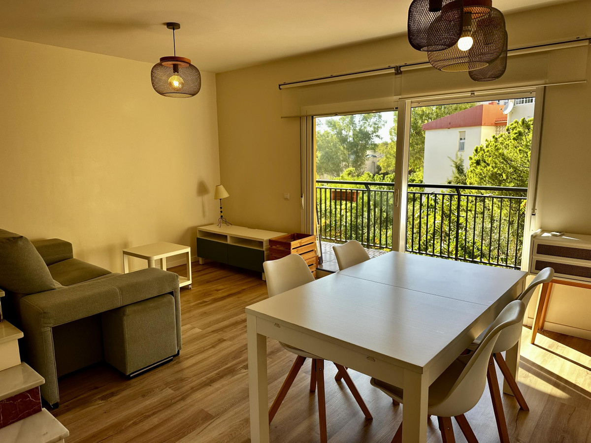 Duplex te koop in Málaga | 4 slaapkamers H5516542