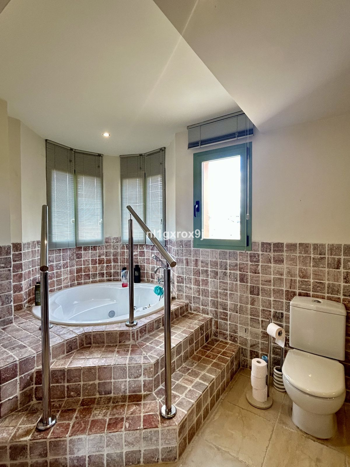 Property main view 50