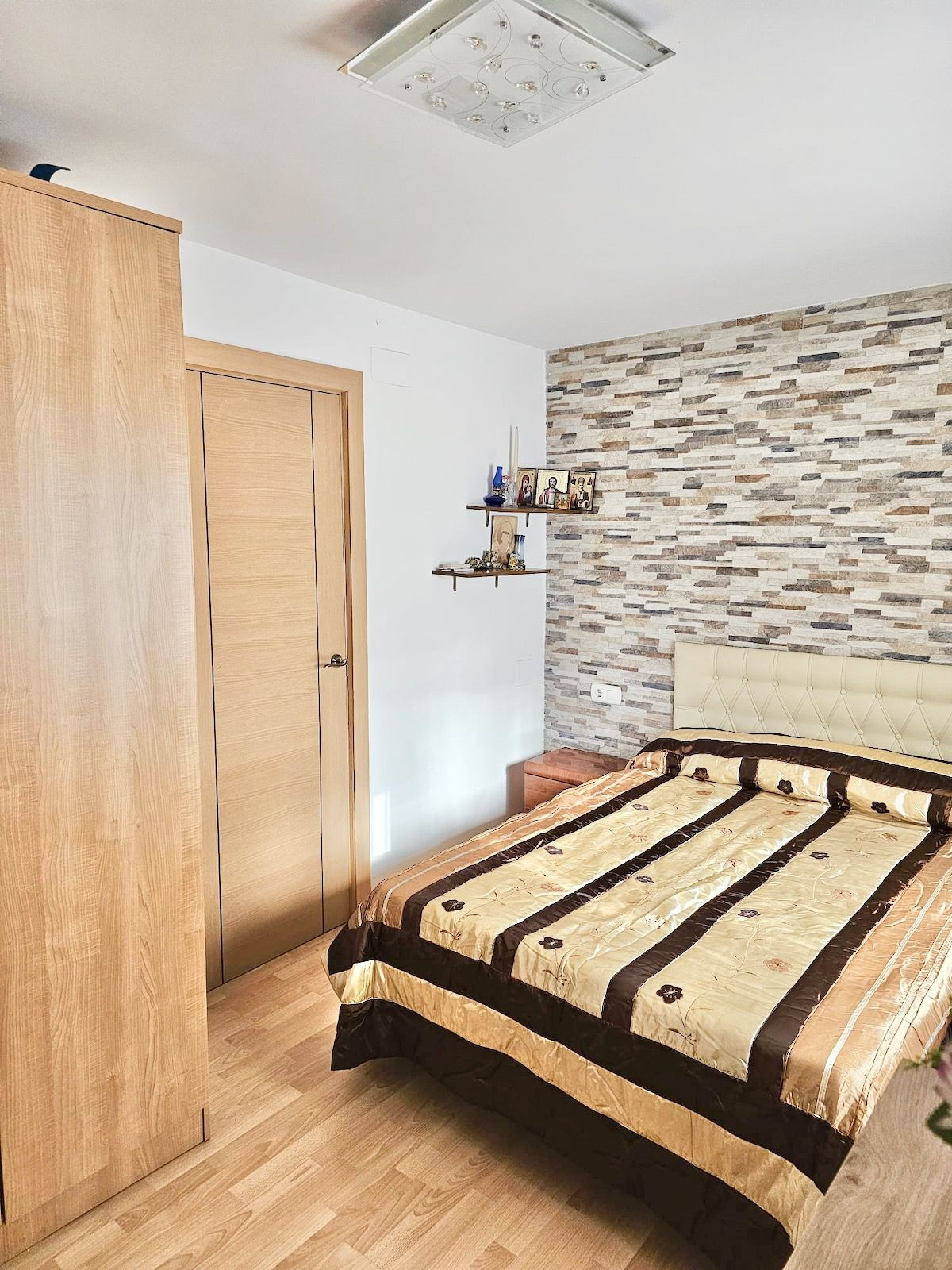 Property main view 14
