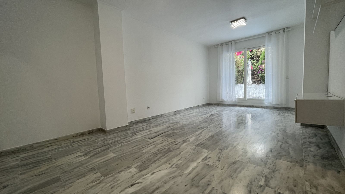 Vrijstaande Villa te koop in Málaga | 2 slaapkamers H5526706