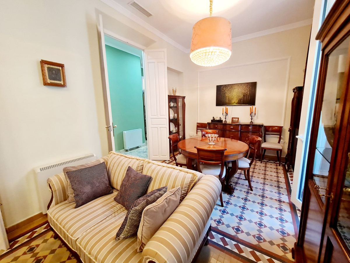 Appartement te koop in Málaga Centro | 5 slaapkamers H4819630