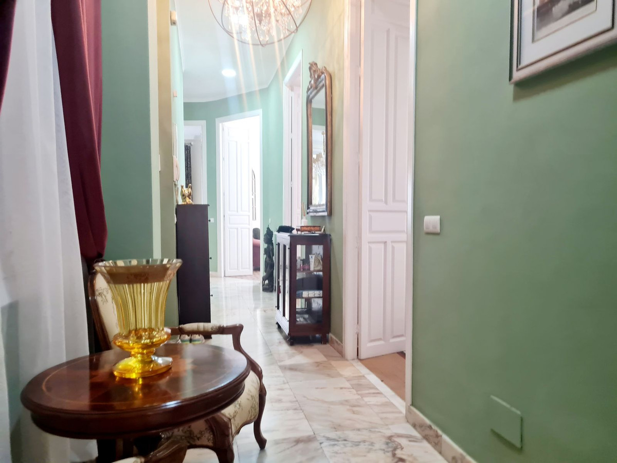 Appartement te koop in Málaga Centro | 5 slaapkamers H4819630