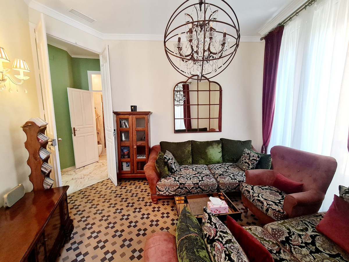Appartement te koop in Málaga Centro | 5 slaapkamers H4819630