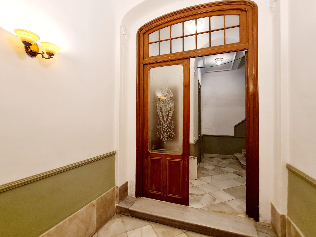 Appartement te koop in Málaga Centro | 5 slaapkamers H4819630