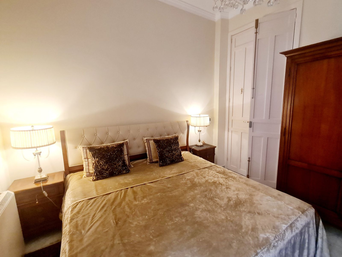 Appartement te koop in Málaga Centro | 5 slaapkamers H4819630