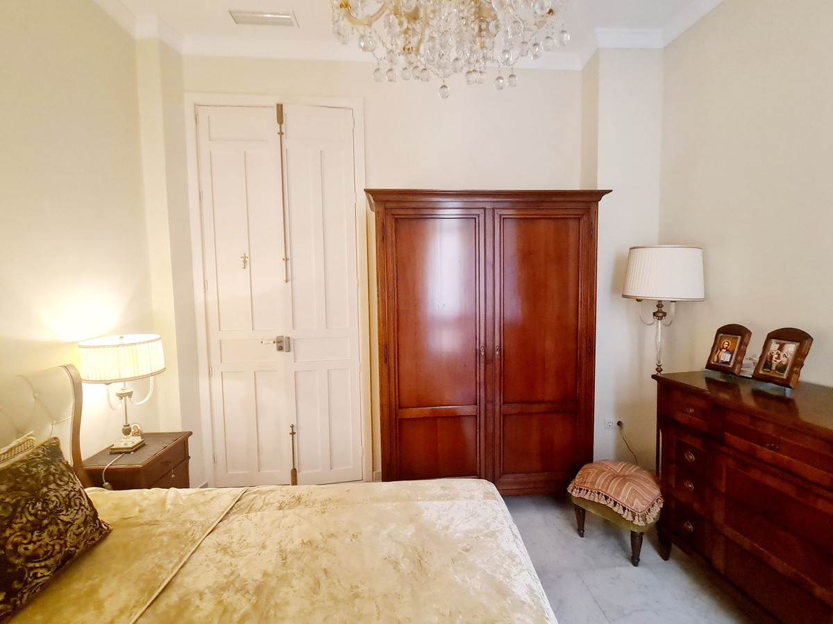 Appartement te koop in Málaga Centro | 5 slaapkamers H4819630