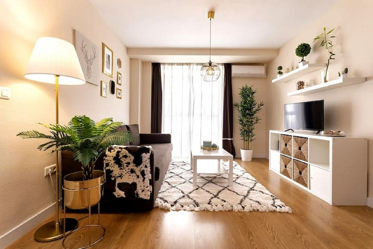 Tussenverdieping Appartement in Málaga Centro-1