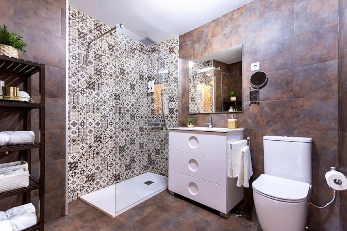Tussenverdieping Appartement in Málaga Centro-12
