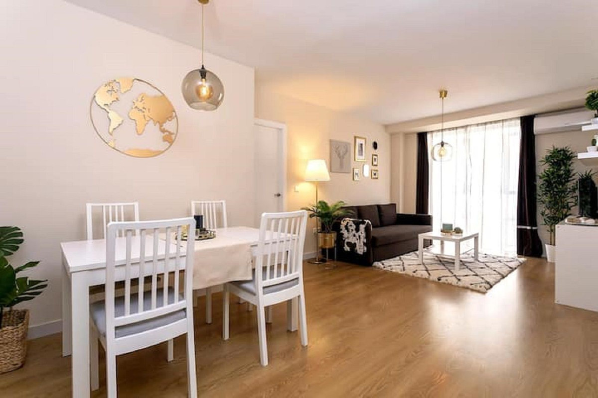 Tussenverdieping Appartement in Málaga Centro-6