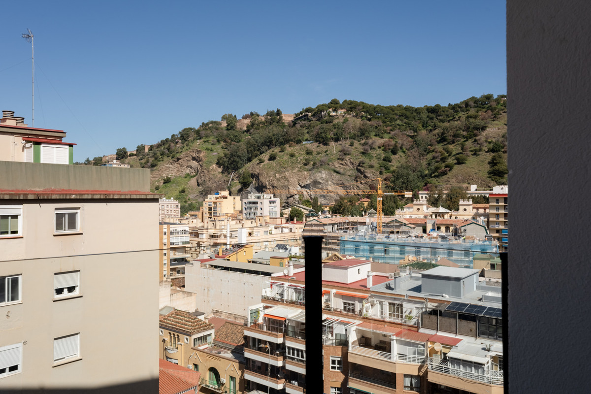 Tussenverdieping Appartement in Málaga Centro-30