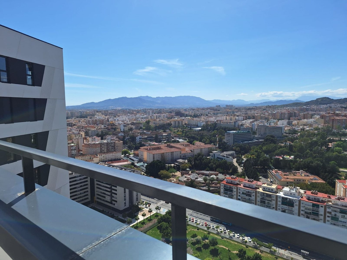 Penthouse in Málaga Centro-16