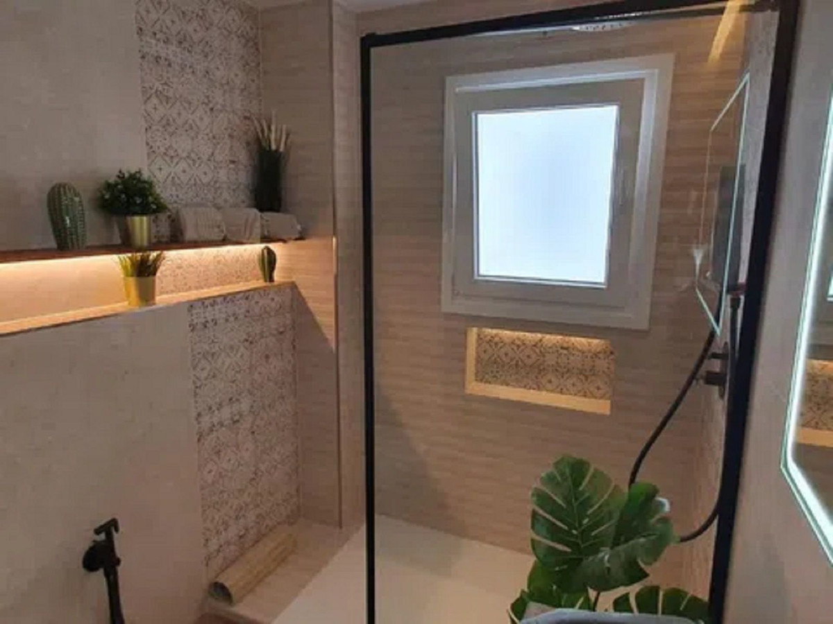 Tussenverdieping Appartement in Málaga Centro-6