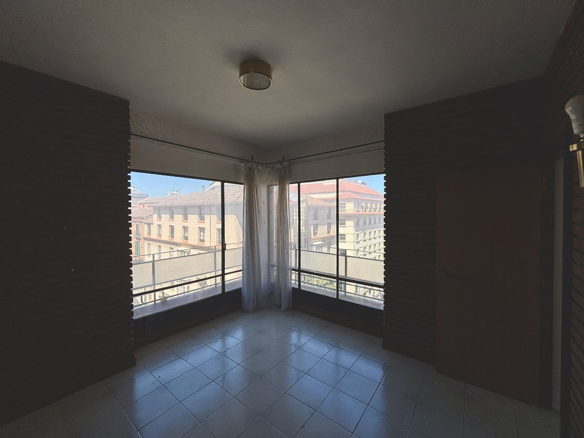 Property main view 102