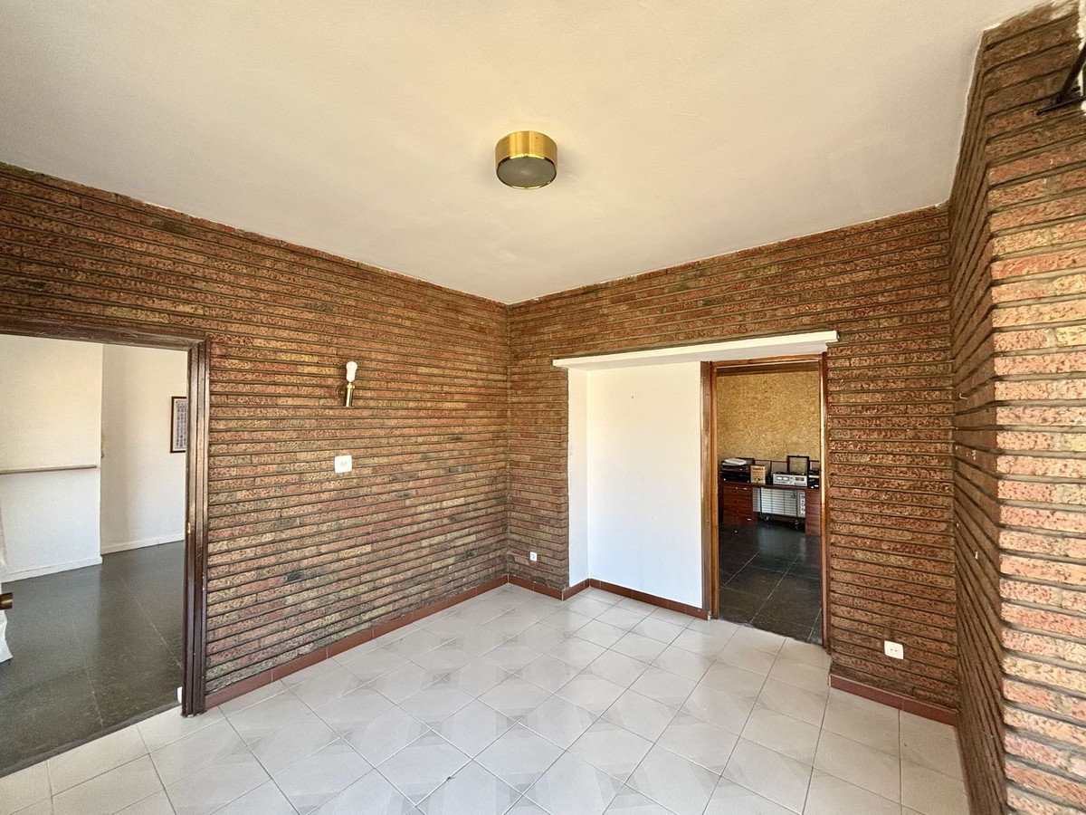 Property main view 104