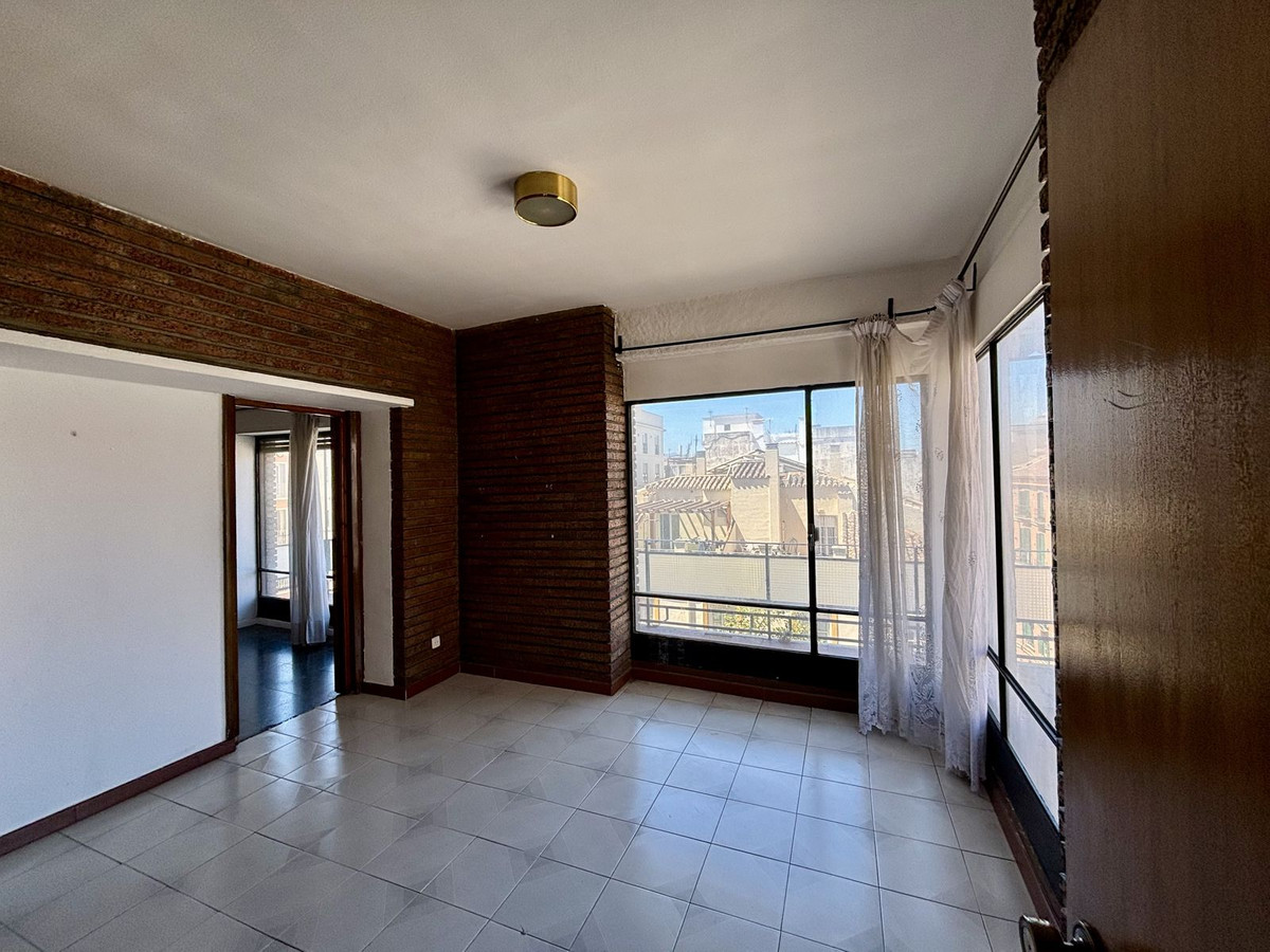 Property main view 106