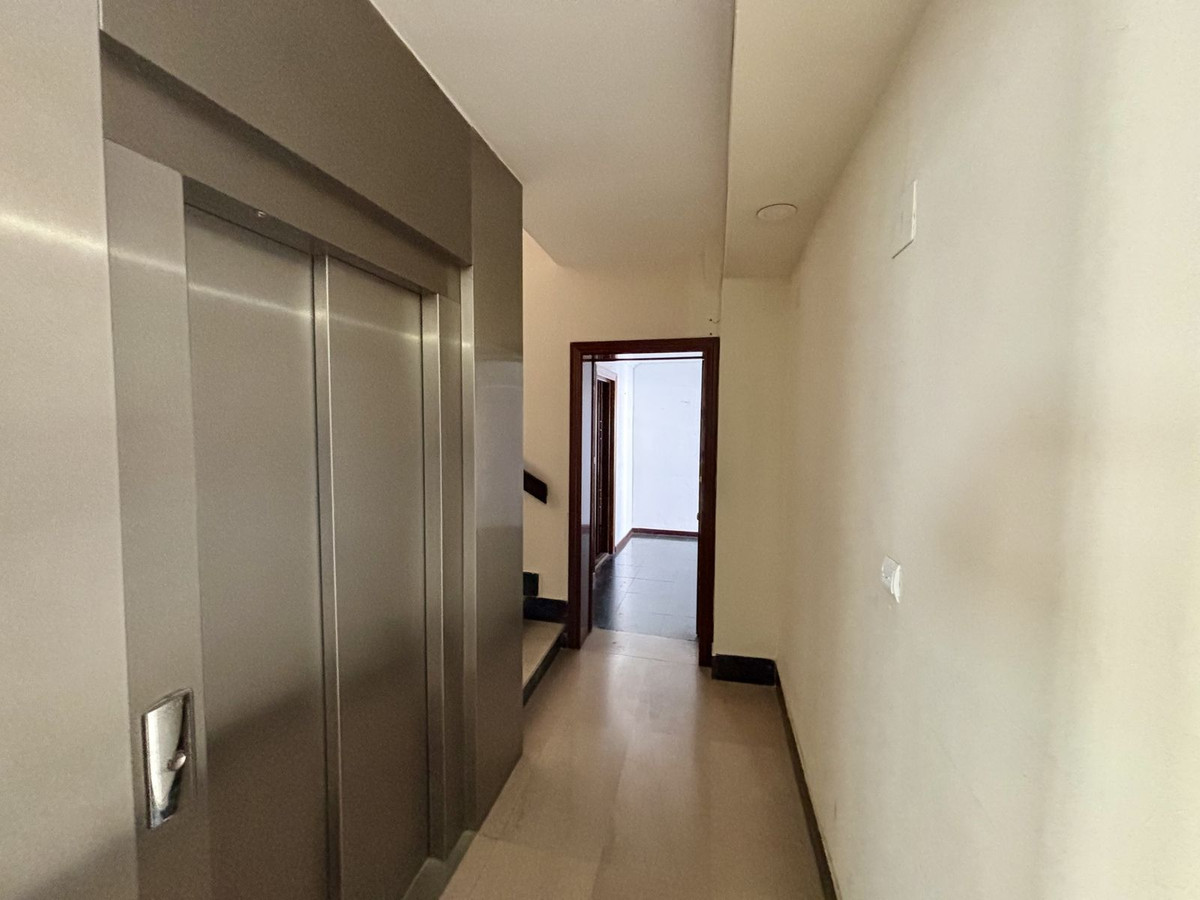 Property main view 118