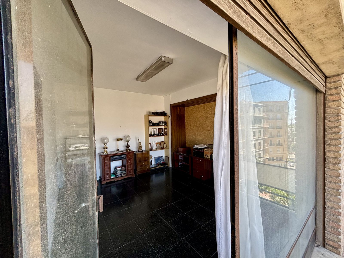 Property main view 90