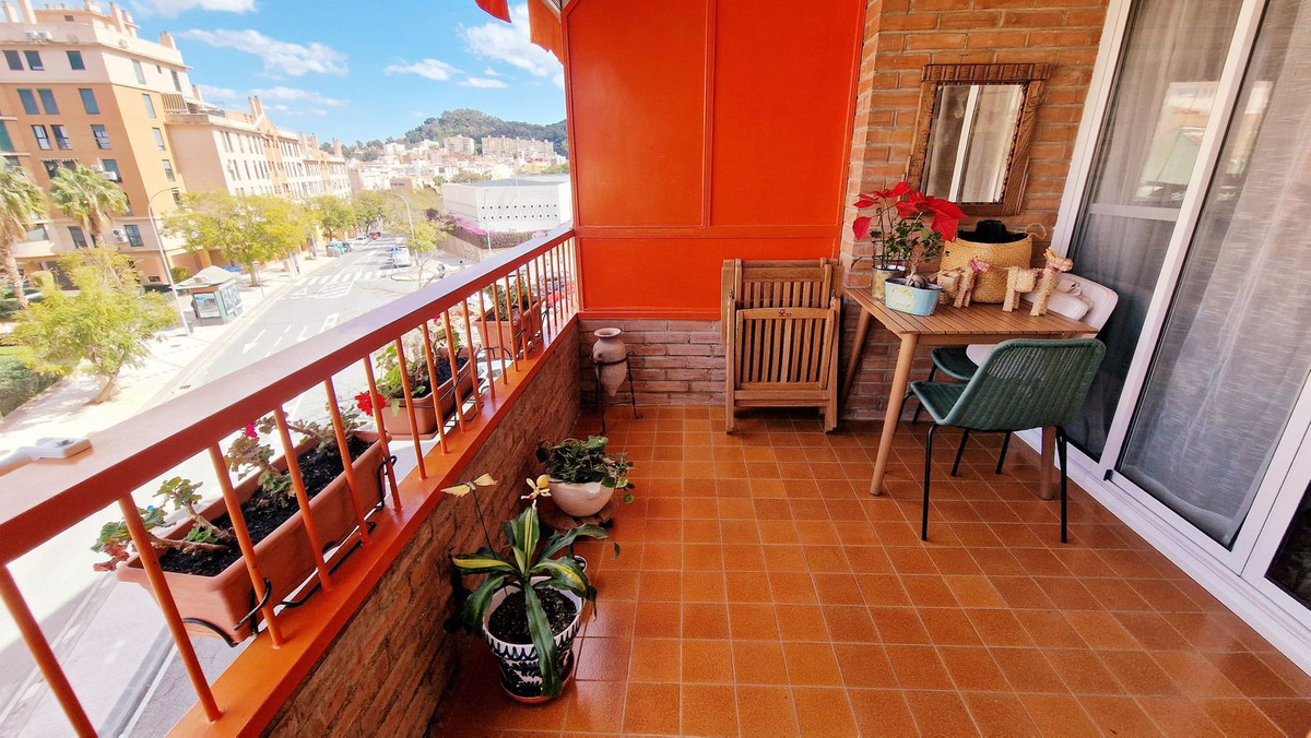 Appartement te koop in Málaga Centro | 4 slaapkamers H5061466