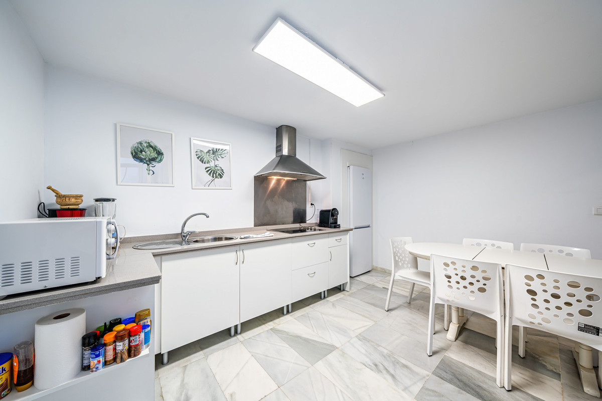 Appartement te koop in Málaga Centro | 6 slaapkamers H5066077