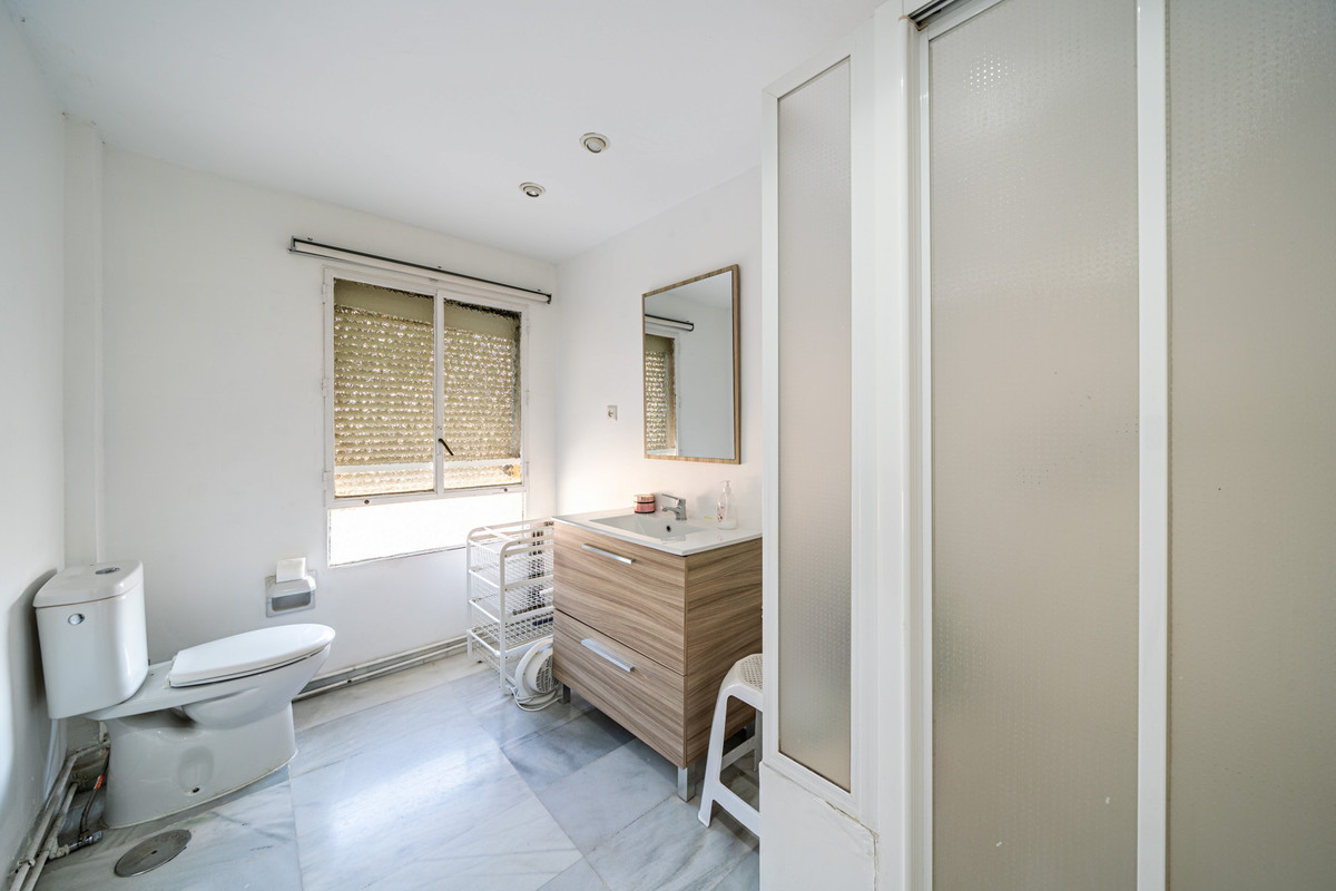 Appartement te koop in Málaga Centro | 6 slaapkamers H5066077