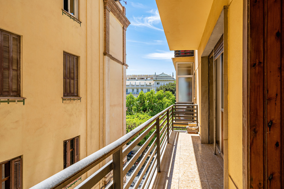 Appartement te koop in Málaga Centro | 4 slaapkamers H5066080