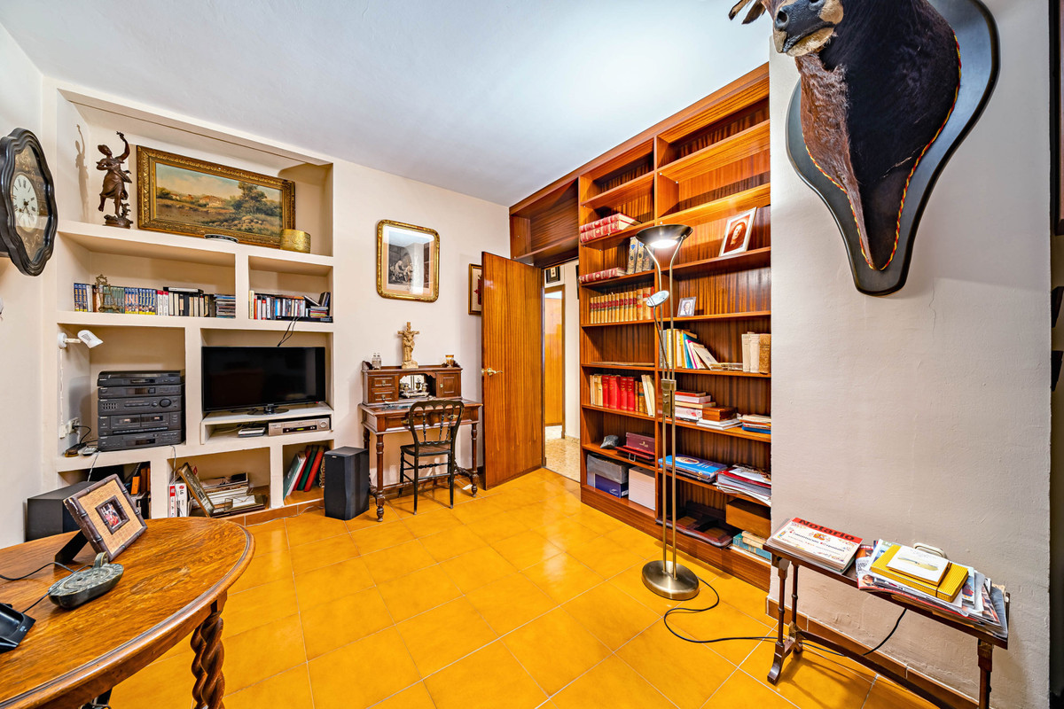Appartement te koop in Málaga Centro | 4 slaapkamers H5066080