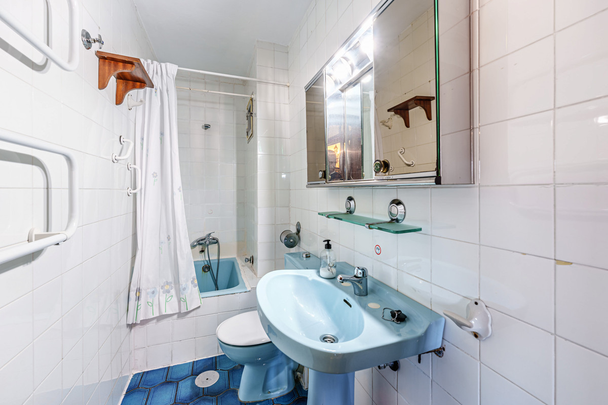 Appartement te koop in Málaga Centro | 5 slaapkamers H5066359