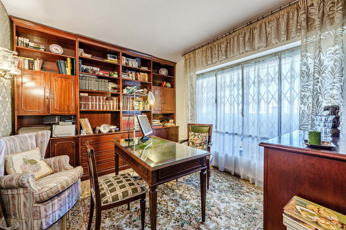 Appartement te koop in Málaga Centro | 5 slaapkamers H5066359