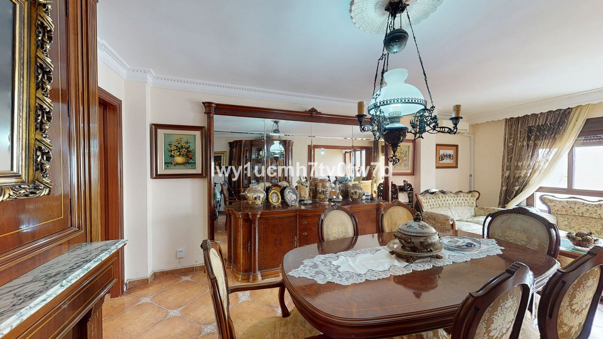 Appartement te koop in Málaga Centro | 4 slaapkamers H5132461