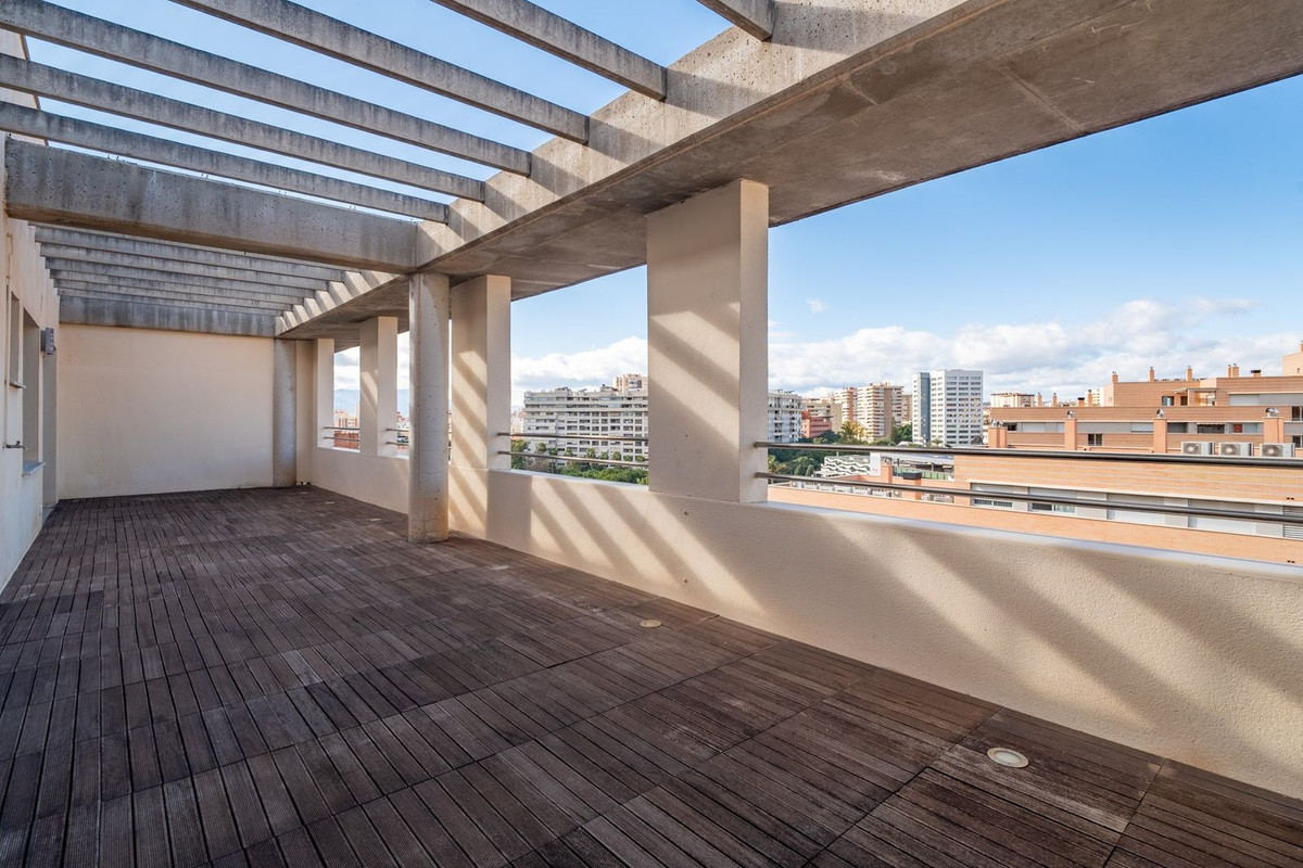 Penthouse te koop in Málaga Centro | 3 slaapkamers H5258731