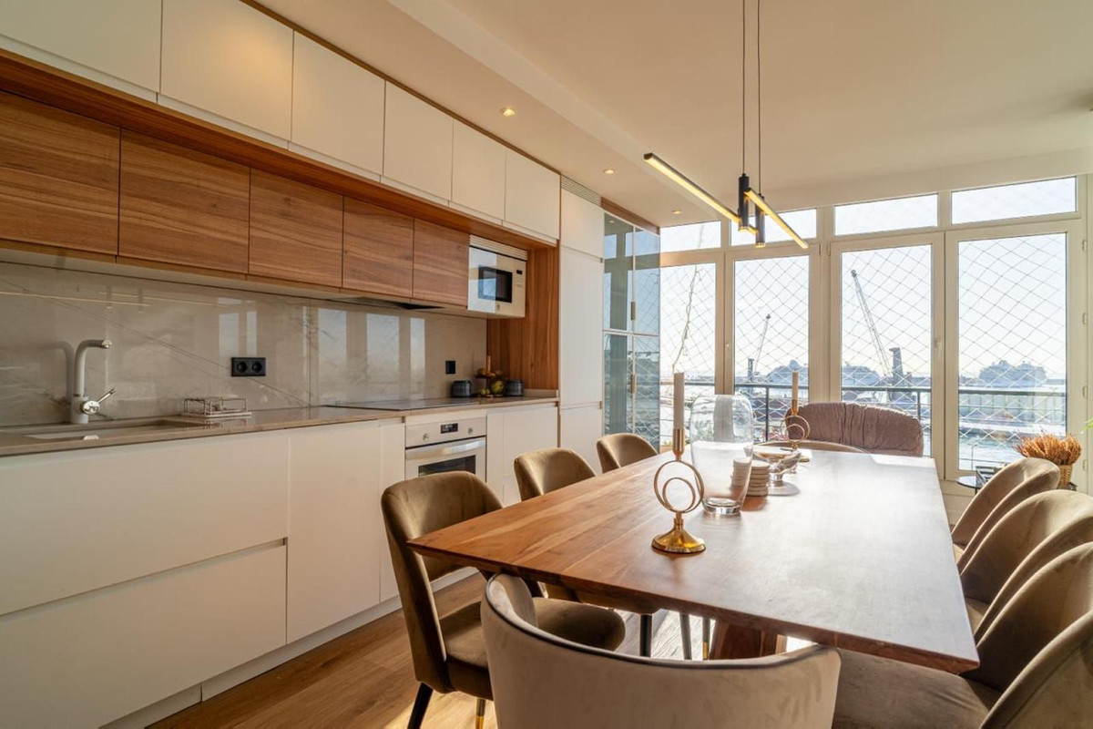 Appartement te koop in Málaga Centro | 5 slaapkamers H5283865