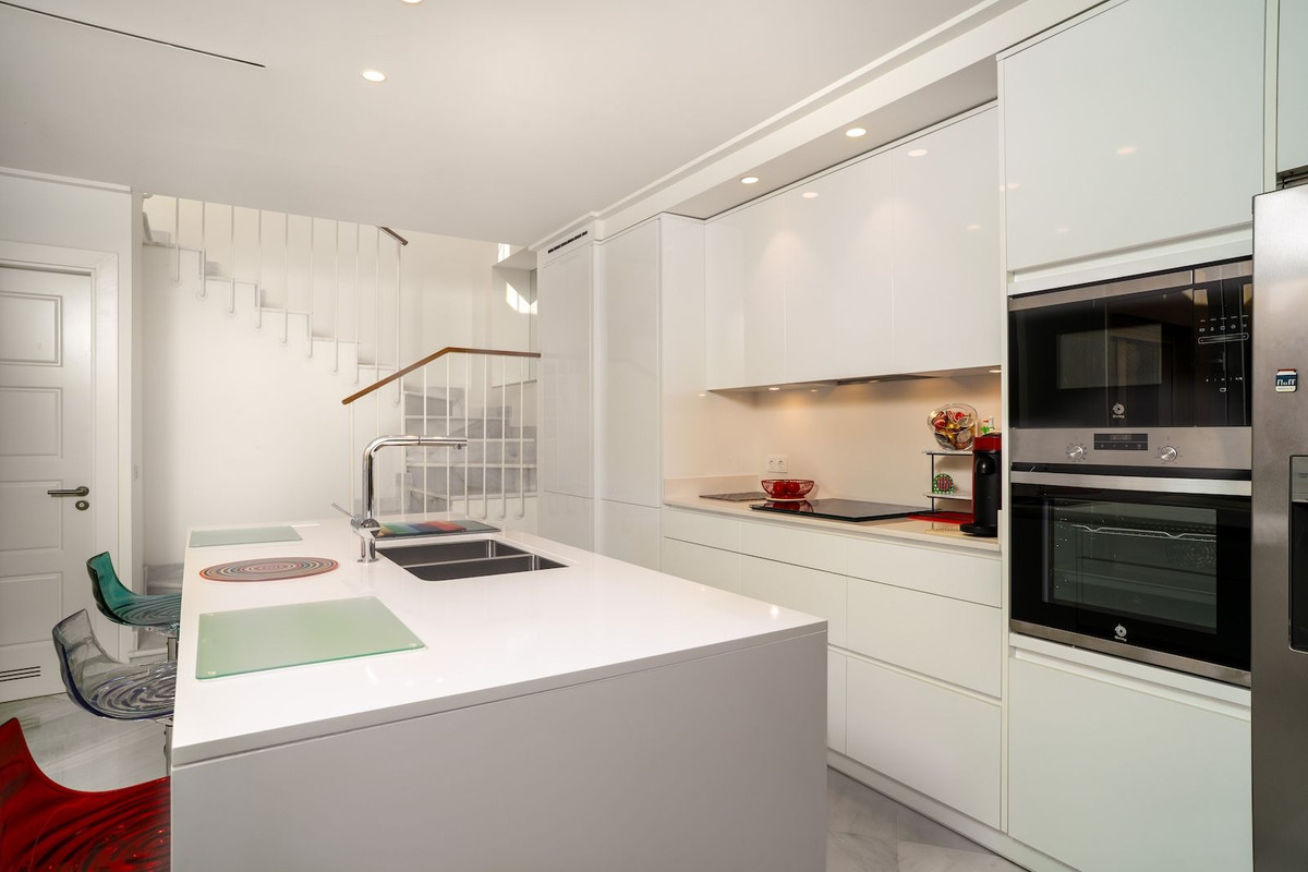 Appartement te koop in Málaga Centro | 4 slaapkamers H5310781