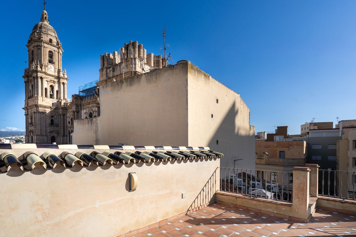 Appartement te koop in Málaga Centro | 4 slaapkamers H5310781