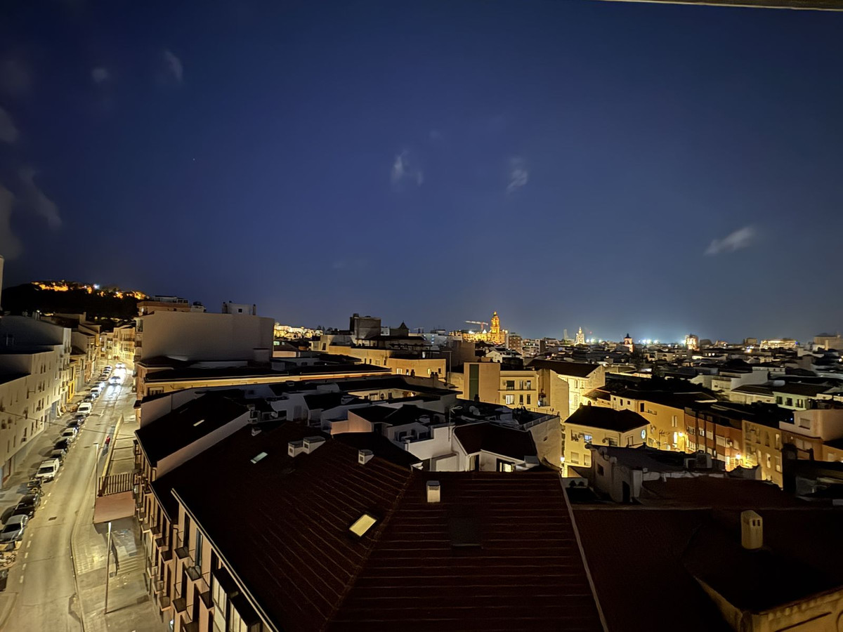 Appartement te koop in Málaga Centro | 4 slaapkamers H5364949