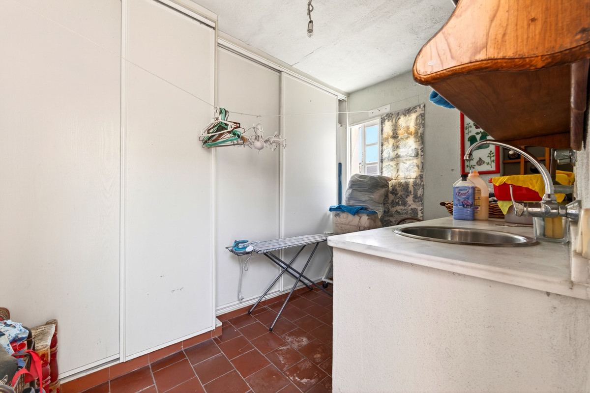 Appartement te koop in Málaga Centro | 3 slaapkamers H5395315