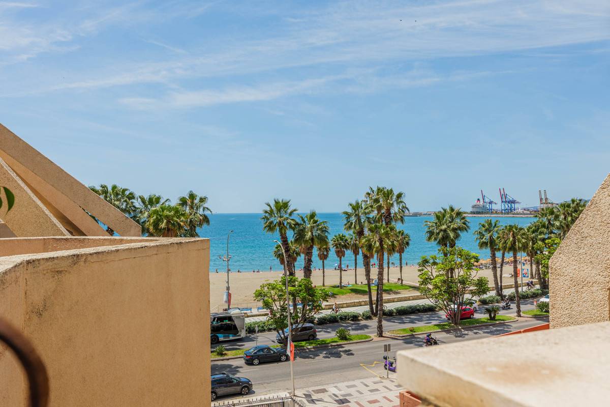 Appartement te koop in Málaga Centro | 3 slaapkamers H5395315