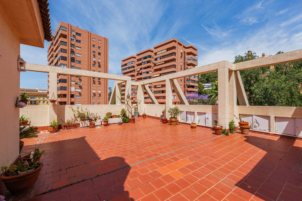 Appartement te koop in Málaga Centro | 3 slaapkamers H5395315