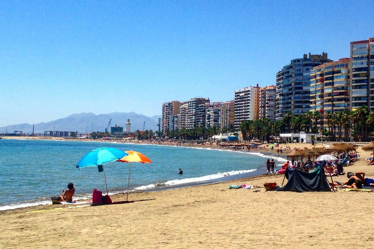 Appartement te koop in Málaga Centro | 3 slaapkamers H5486704