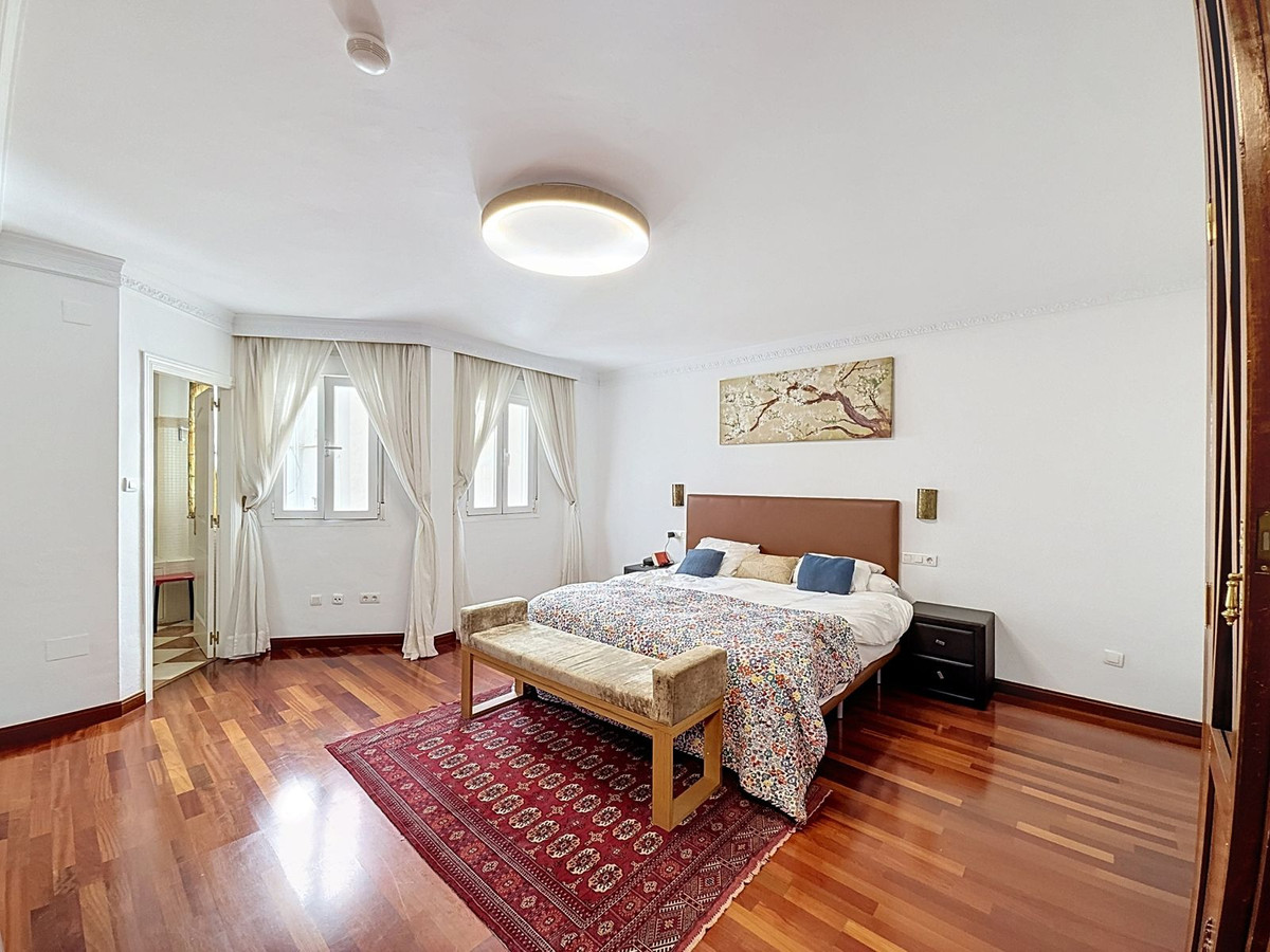 Appartement te koop in Málaga Centro | 3 slaapkamers H5498662