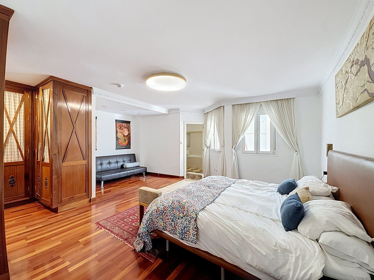 Appartement te koop in Málaga Centro | 3 slaapkamers H5498662
