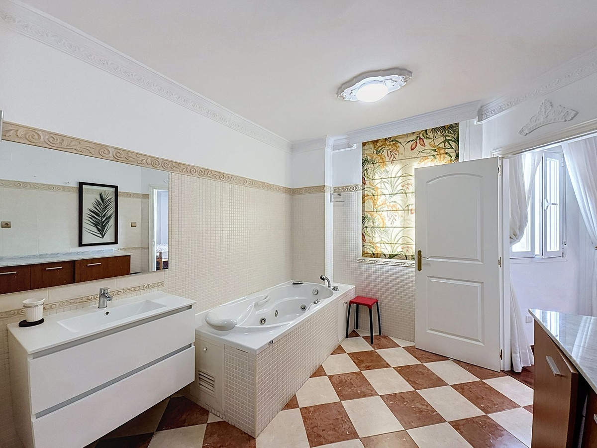 Appartement te koop in Málaga Centro | 3 slaapkamers H5498662
